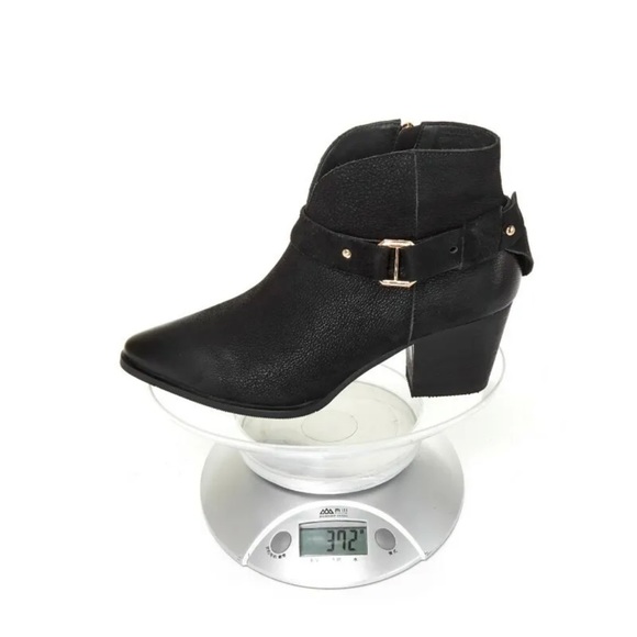 230(1.5)Retro Style Women Buckle Pointed Toe Chunky Block Heel Chelsea Ankle - Picture 3 of 5